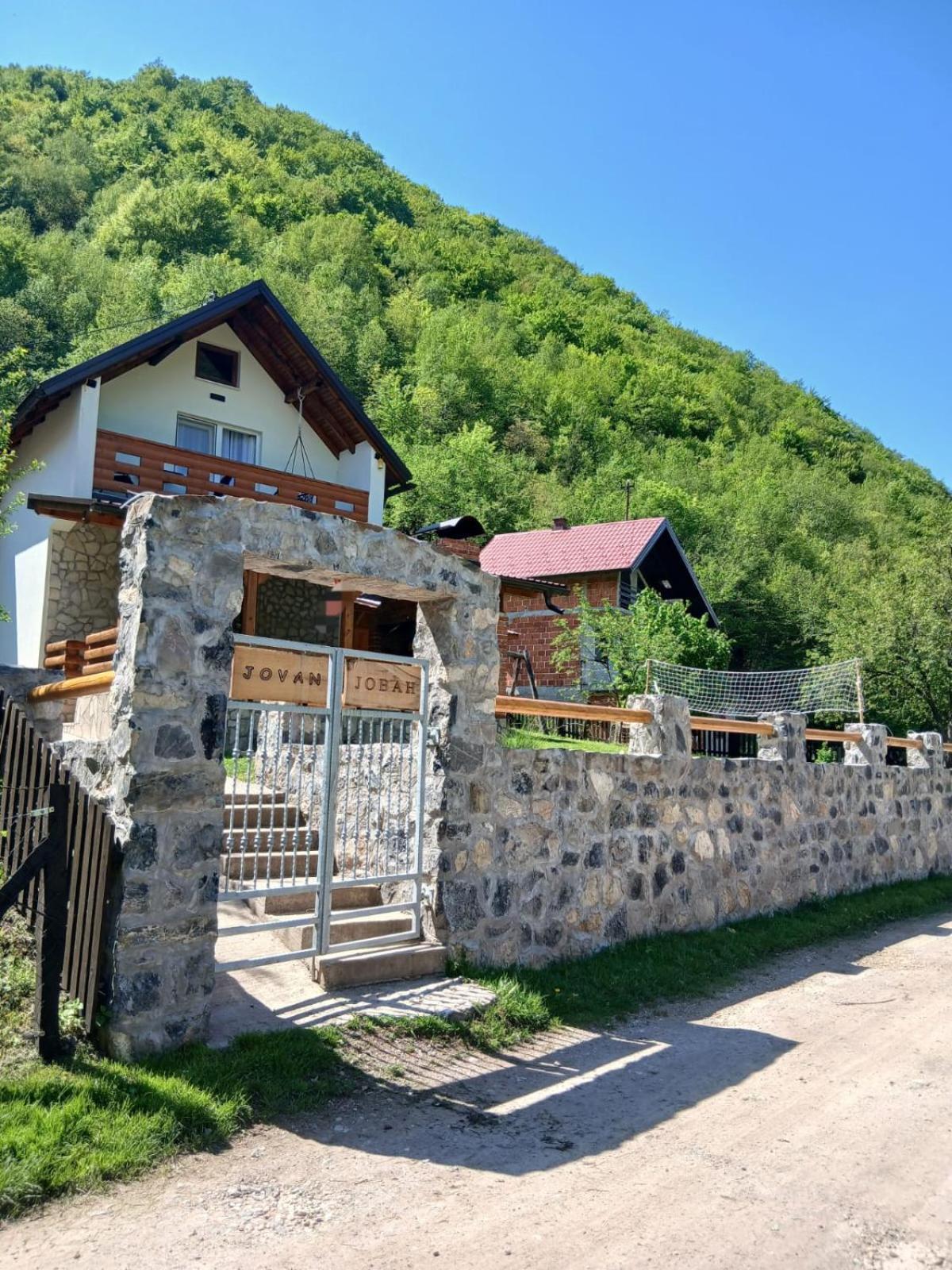 Jovan Sipovo Exterior photo
